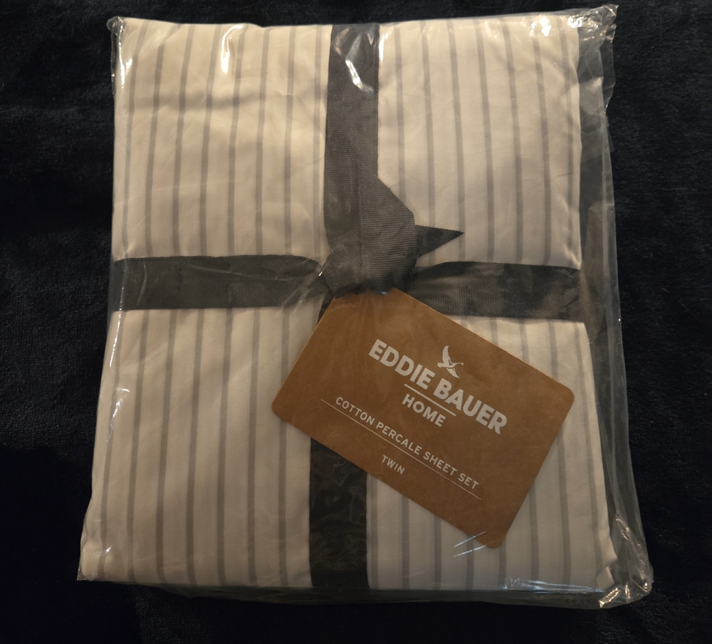 Eddie Bauer Cotton Percale Sheet Set - White and Gray Stripes